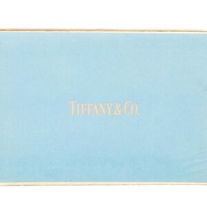 Tiffany & Co.💯 Authentic.